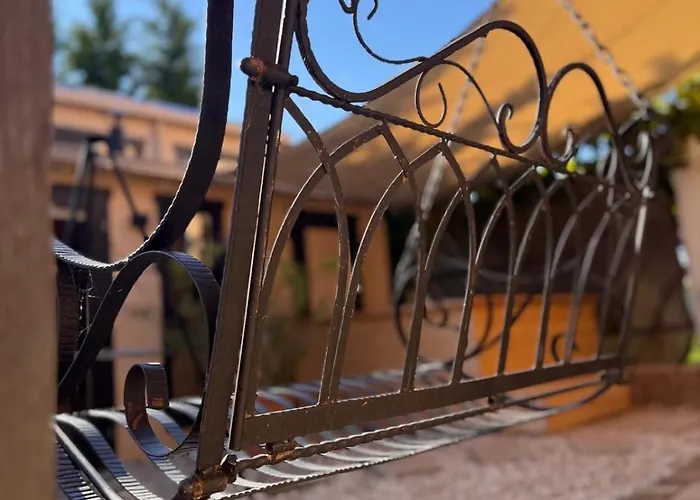 Wellness Mit Sauna, Massagen, Spa, Beheizbarem Whirlpool Bei Leipzig شقة *